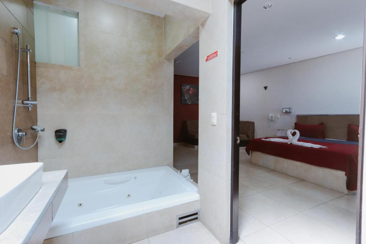 Auto Hotel Las Maravillas Santa Cruz Xoxocotlán Dış mekan fotoğraf