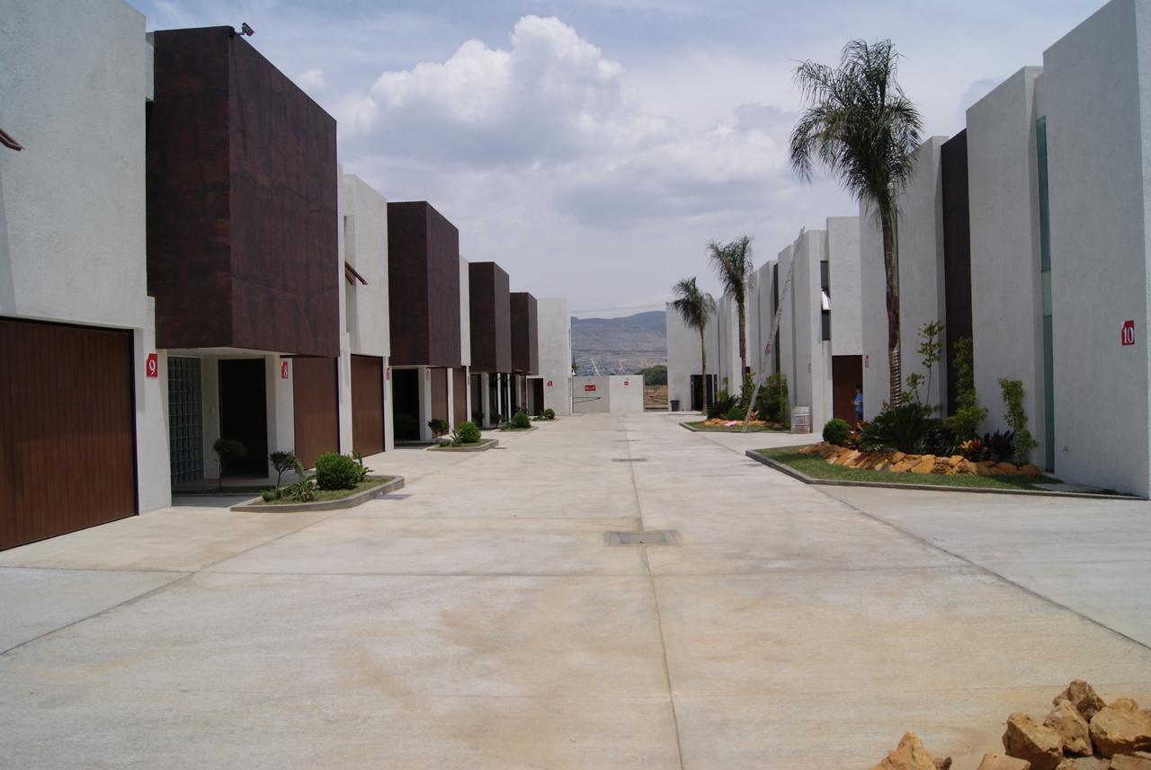 Auto Hotel Las Maravillas Santa Cruz Xoxocotlán Dış mekan fotoğraf